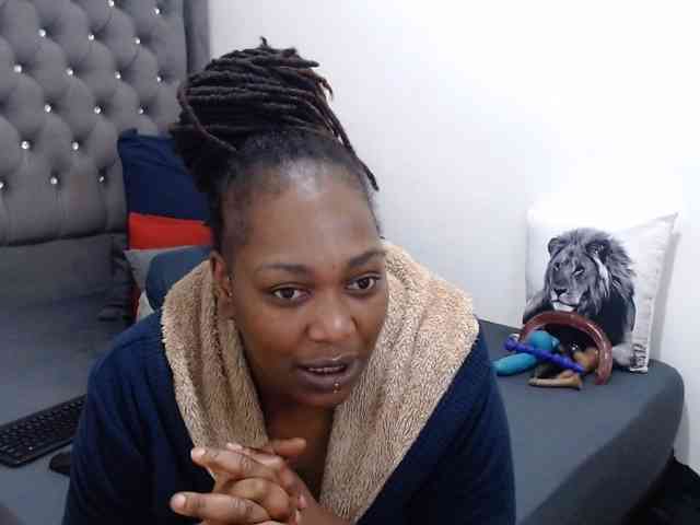 ChocSexcBeast webcam