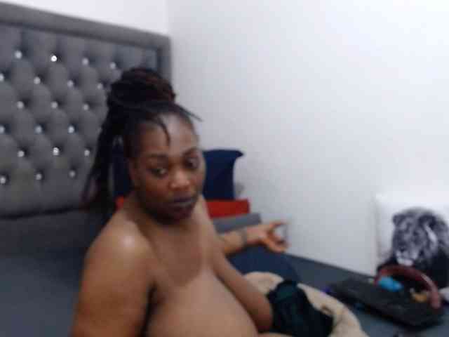 ChocSexcBeast webcam