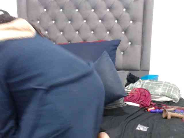 ChocSexcBeast webcam