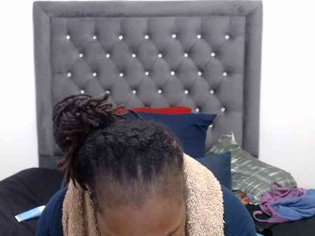 ChocSexcBeast webcam