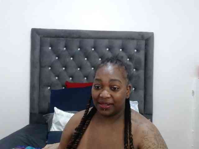 ChocSexcBeast webcam