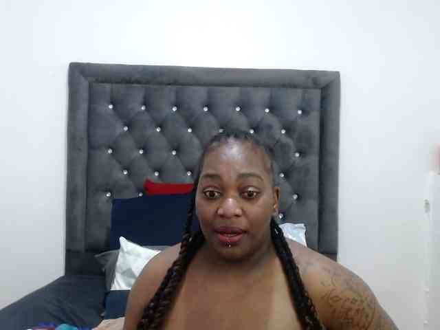 ChocSexcBeast webcam