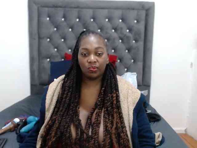 ChocSexcBeast webcam