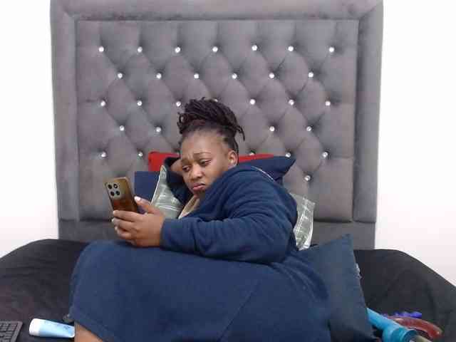 ChocSexcBeast webcam