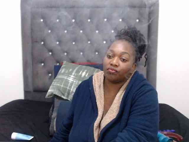 ChocSexcBeast webcam