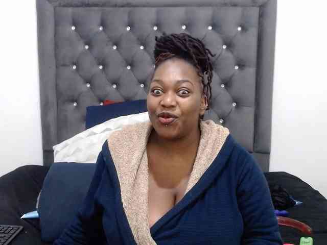 ChocSexcBeast webcam