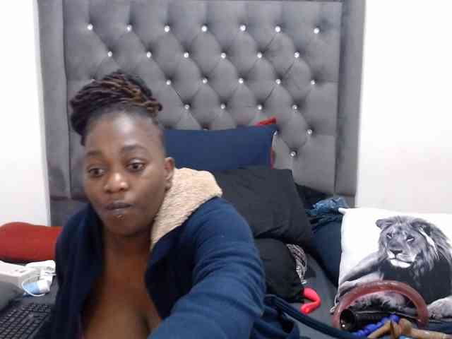 ChocSexcBeast webcam