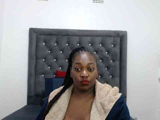 ChocSexcBeast webcam