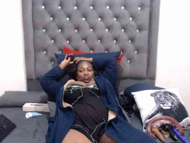 ChocSexcBeast webcam