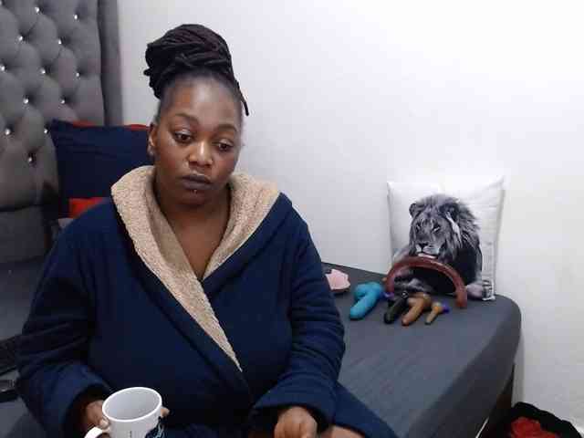 ChocSexcBeast webcam