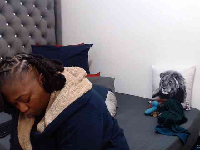 ChocSexcBeast webcam