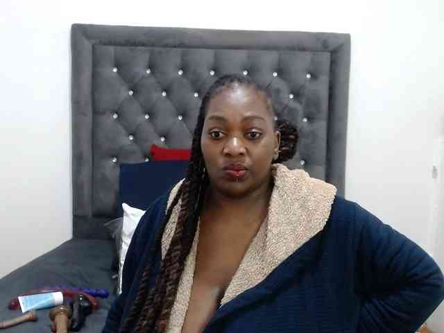 ChocSexcBeast webcam