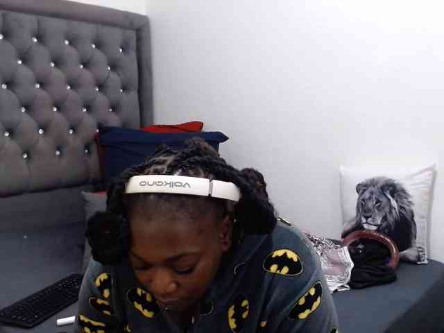 ChocSexcBeast webcam