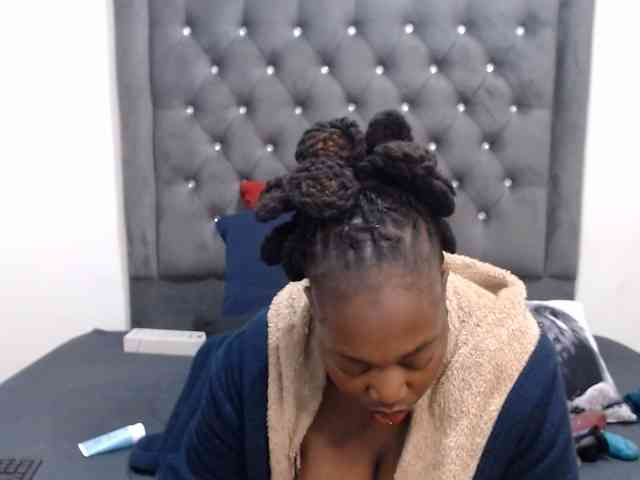 ChocSexcBeast webcam