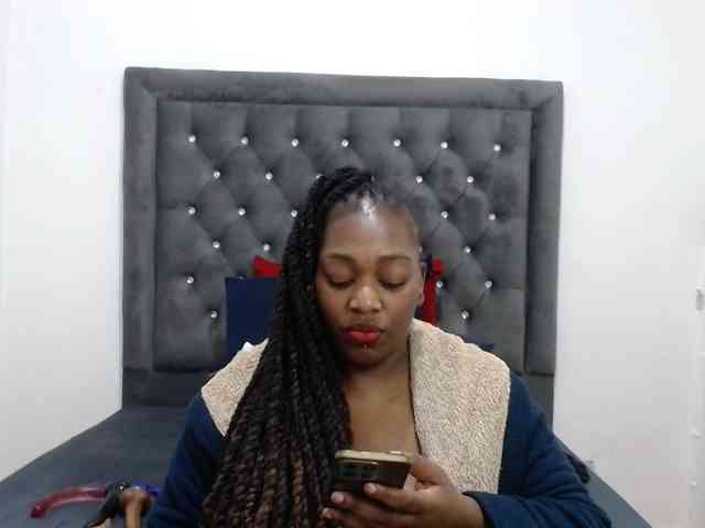 ChocSexcBeast webcam