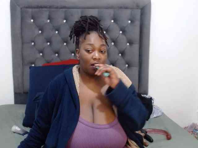ChocSexcBeast webcam