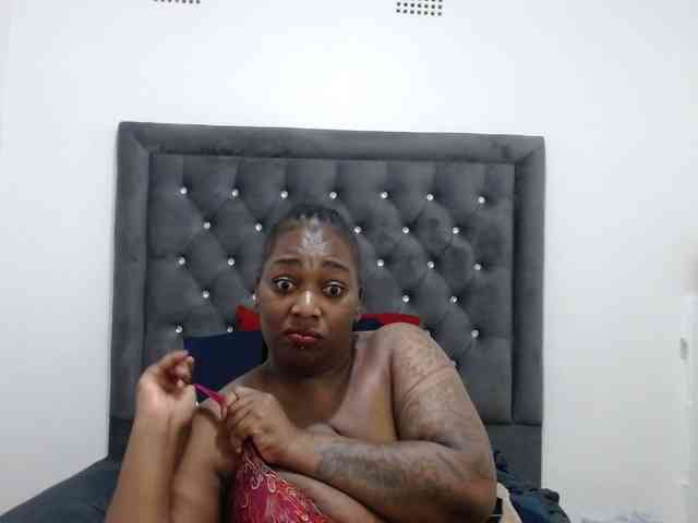 ChocSexcBeast webcam