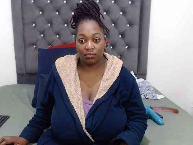 ChocSexcBeast webcam