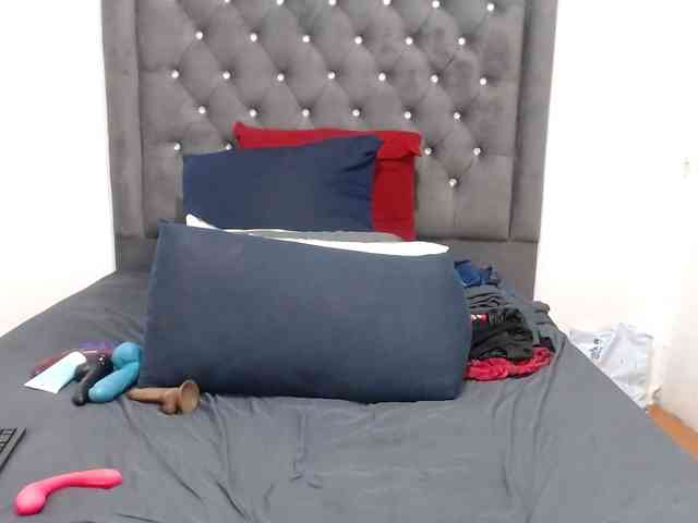 ChocSexcBeast webcam