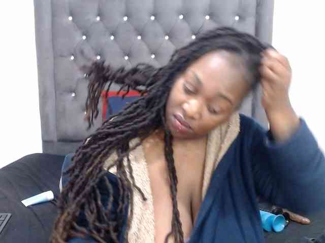 ChocSexcBeast webcam