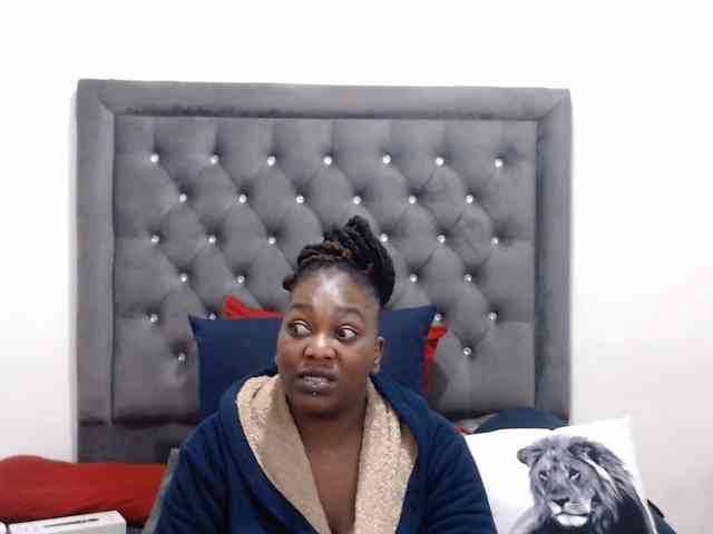 ChocSexcBeast webcam