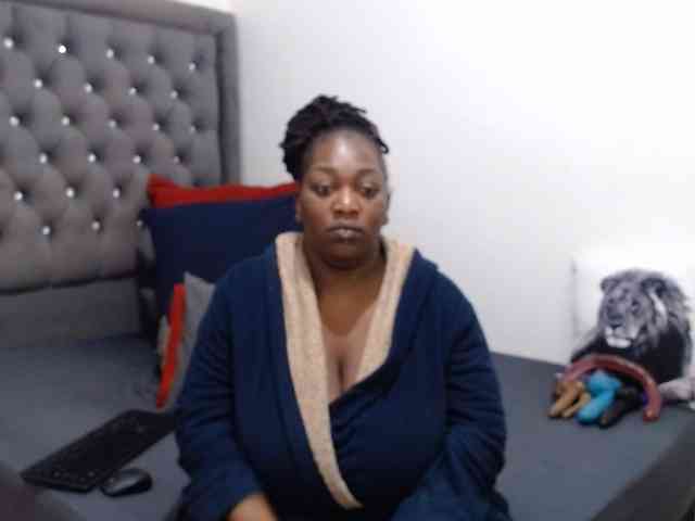 ChocSexcBeast webcam