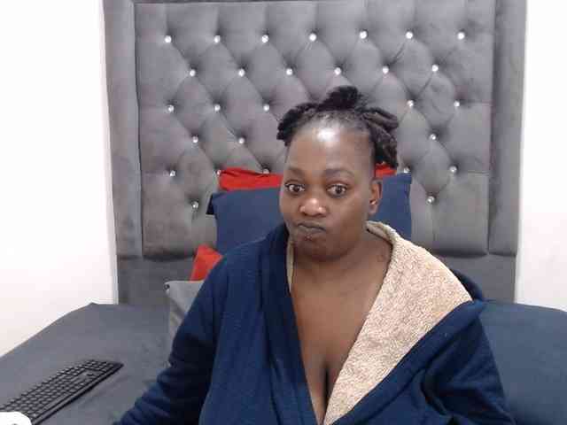 ChocSexcBeast webcam