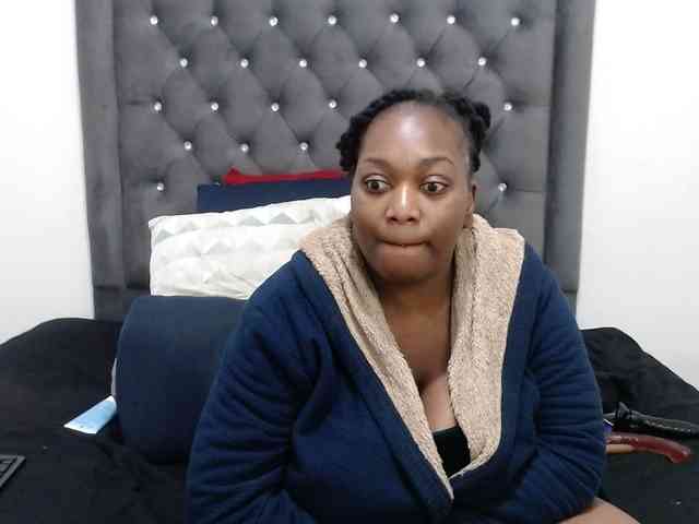 ChocSexcBeast webcam