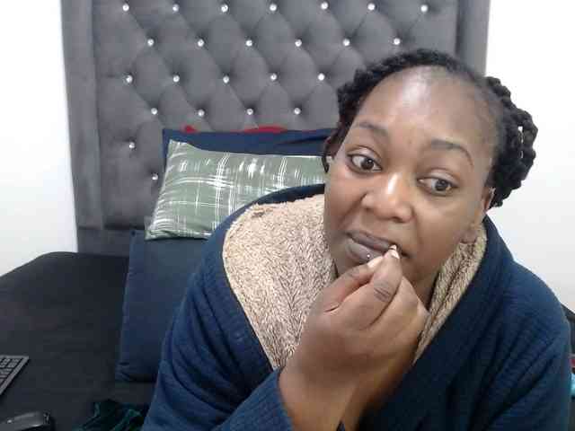 ChocSexcBeast webcam
