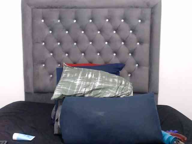 ChocSexcBeast webcam