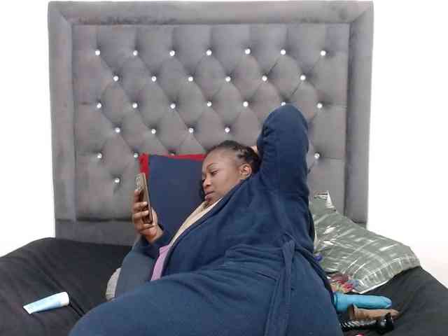 ChocSexcBeast webcam
