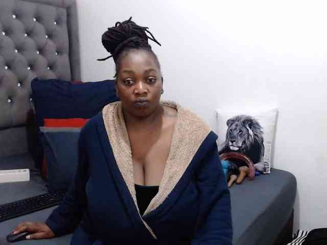 ChocSexcBeast webcam