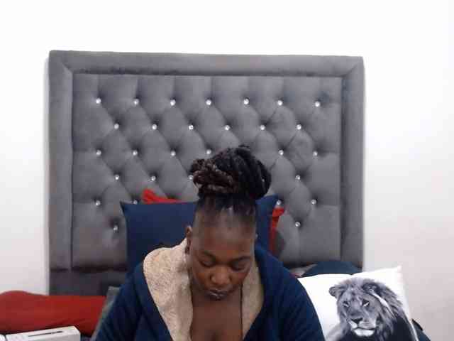 ChocSexcBeast webcam