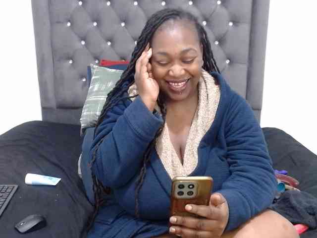 ChocSexcBeast webcam