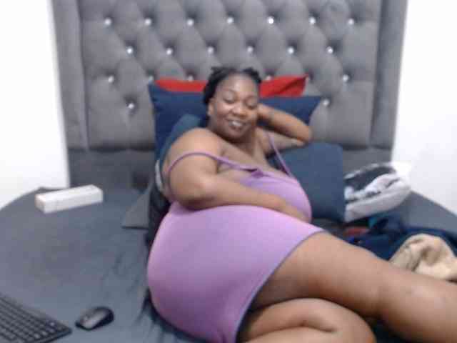 ChocSexcBeast webcam
