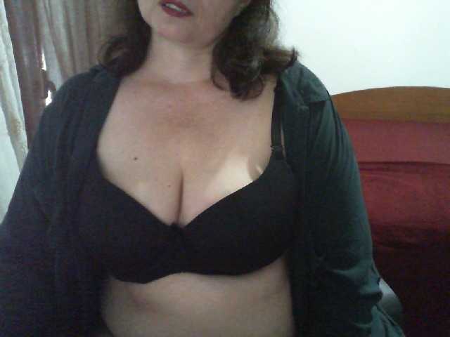 GATI live cam on BongaCams
