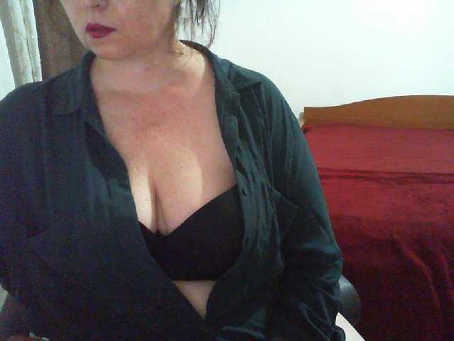 GATI live cam on BongaCams