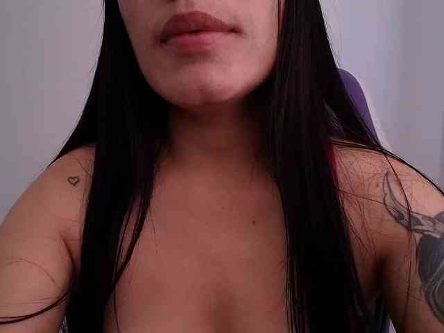 JuliianaSmit webcam