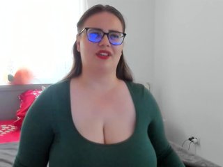 amiravyxen Porn Show