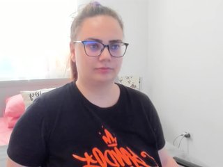 amiravyxen Porn Show