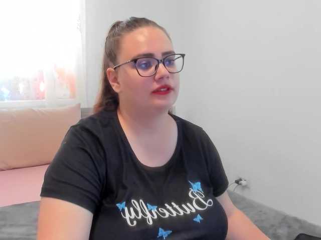 amiravyxen live cam on BongaCams