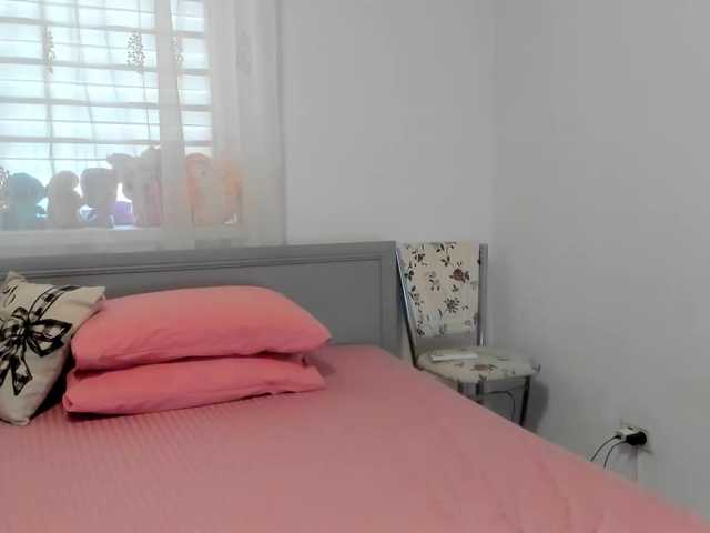 amiravyxen live cam on BongaCams