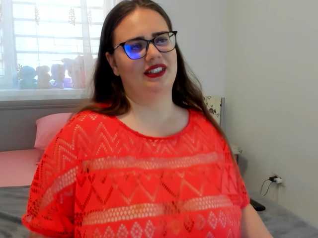 amiravyxen live webcam show