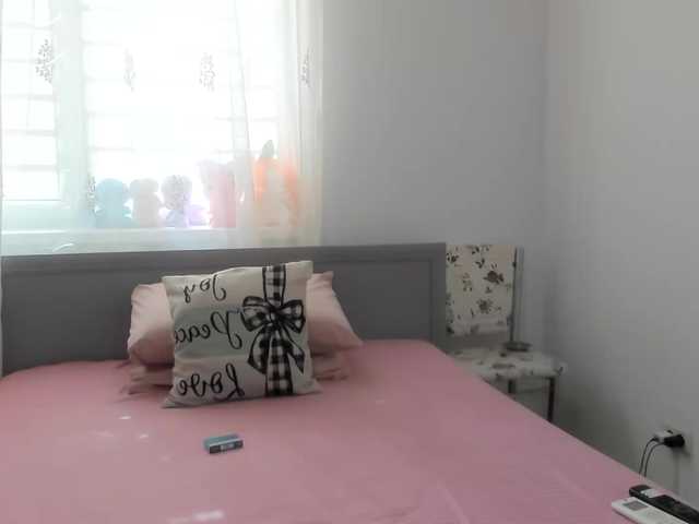amiravyxen live cam on BongaCams