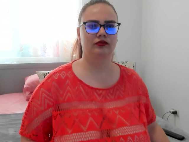 amiravyxen live cam on BongaCams