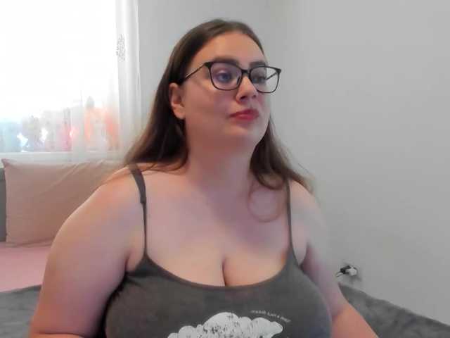 amiravyxen live cam on BongaCams