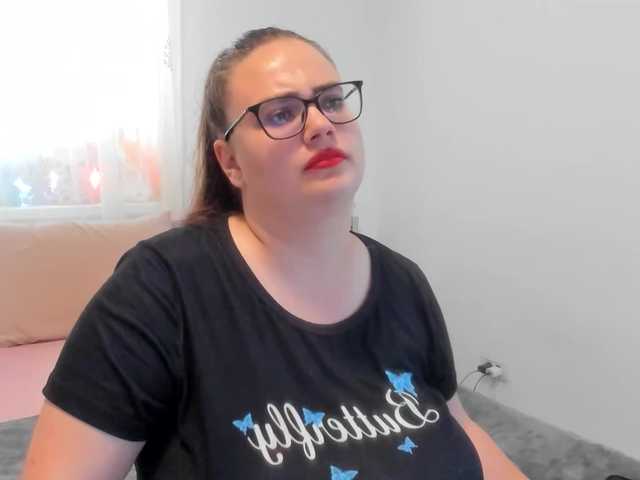 amiravyxen live cam on BongaCams