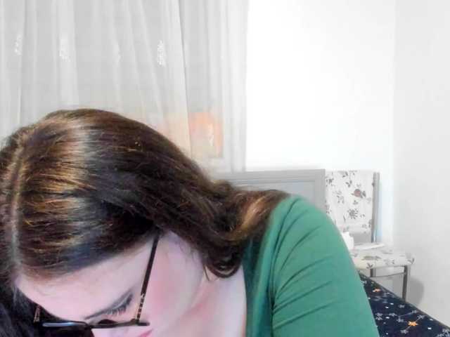 amiravyxen live cam preview