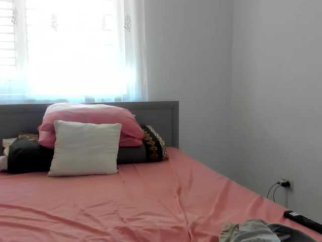 amiravyxen's BongaCams show and profile