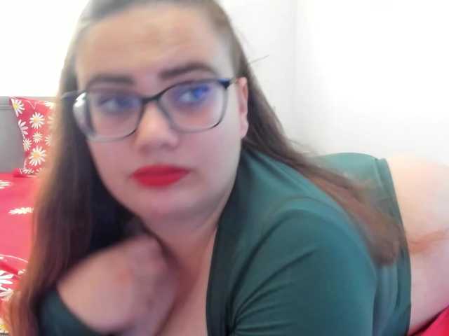 amiravyxen live cam on BongaCams